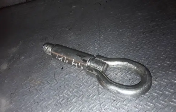 Skoda Roomster (5J) Towing hook eye