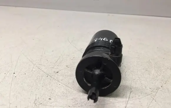Volvo XC60 Headlight washer pump 1013229 100524B 134651