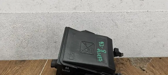 Peugeot 308 Fuse box set 9804681780 9678633380