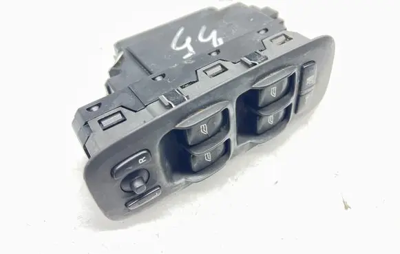 Volvo XC90 Electric window control switch 31275226