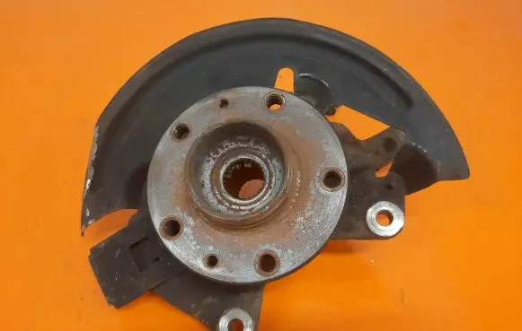 Renault Megane III Front wheel hub spindle knuckle