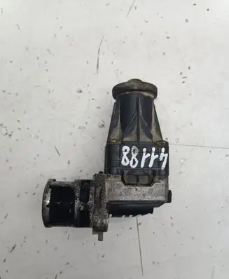 Opel Astra J EGR valve 710947D