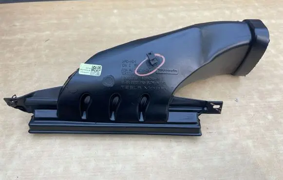 Tesla Model 3 Air intake duct part 108338900E