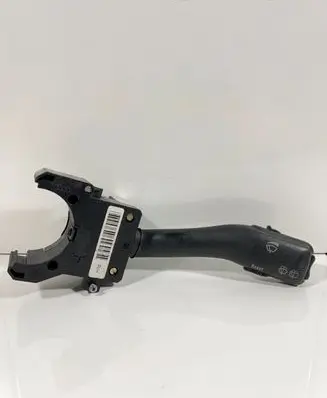 Volkswagen PASSAT B5.5 Wiper control stalk 4B0953503H CZK0301202032
