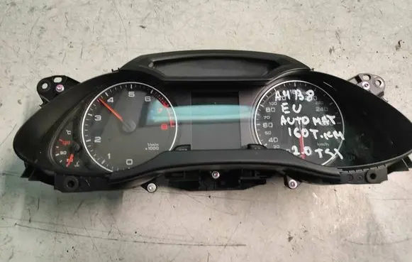 Audi A4 S4 B8 8K Speedometer (instrument cluster) 8K0920900A
