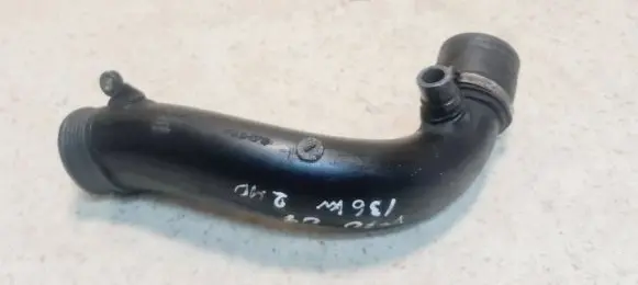 Volvo V70 Intercooler hose/pipe 30714480