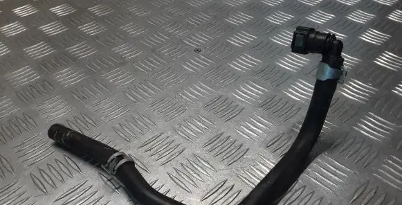 Nissan Navara D23 Fuel line pipe