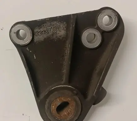 Opel Insignia B Gearbox mounting bracket 22937314
