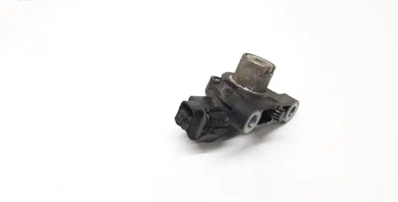 Volvo V70 Crankshaft position sensor 30637803
