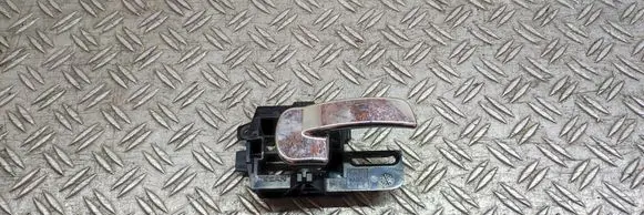 Nissan Qashqai Rear door interior handle 80670