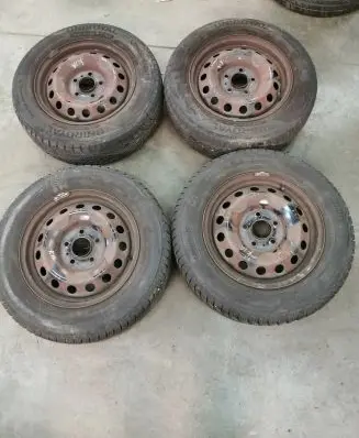 KIA Venga R15 steel rim 529101P000