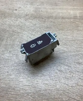 Renault Scenic I Passenger airbag on/off switch 7700839798C