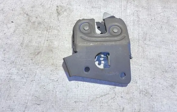 BMW 5 F10 F11 Seat back rest lock catch 7112864