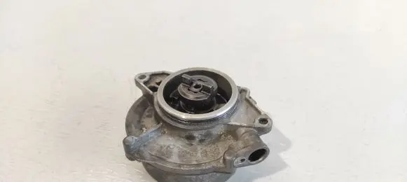 Volkswagen Phaeton Vacuum pump 057145100 05T16570123