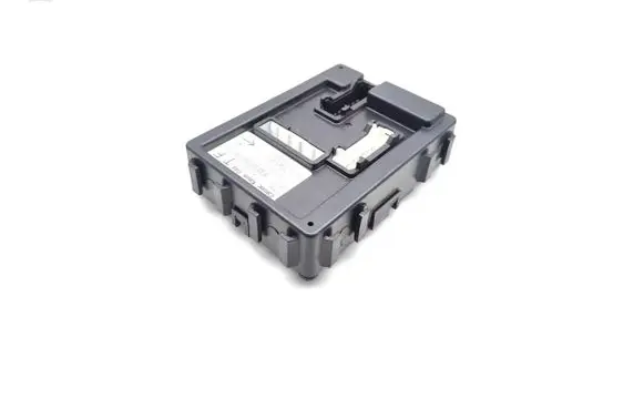 Nissan Juke I F15 Central body control module 284B11KA0A 116RAI000280