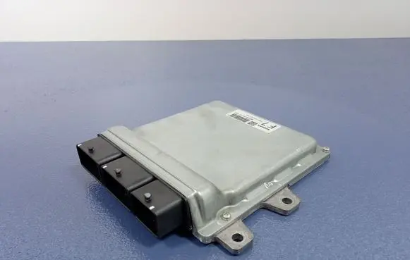 Infiniti G37 Engine control unit/module ECU MEC209-061