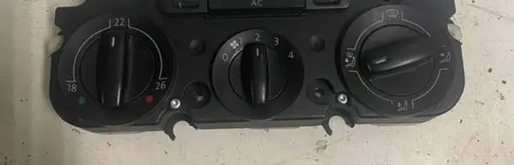 Skoda Octavia Mk2 (1Z) Climate control unit 1K0820047HC