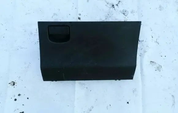 Toyota Yaris Glove box 555510d060 55551-0d060