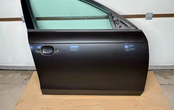 Audi A4 S4 B8 8K Front door