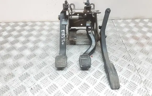 Ford Fiesta Pedal assembly 