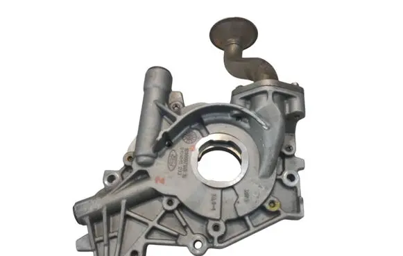 Ford Mondeo Mk III Oil pump 10600071AB