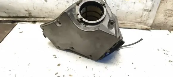 Audi A4 S4 B8 8K Air filter box 8K0133835B
