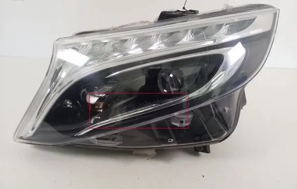 Mercedes-Benz Vito Viano W447 Headlight/headlamp A4479060101