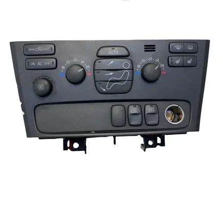 Volvo V70 Climate control unit 8682930 02W36E