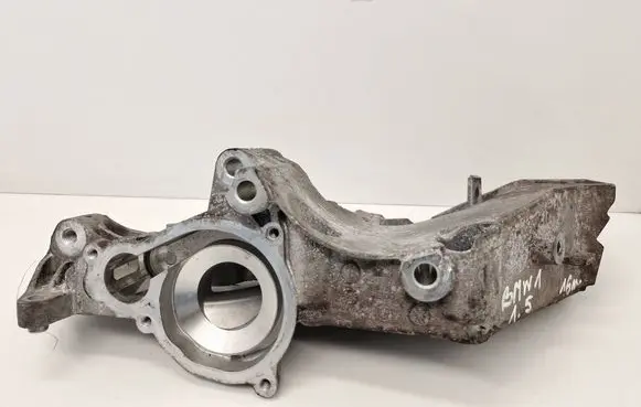 BMW 1 F20 F21 Generator/alternator bracket 7644804 46100