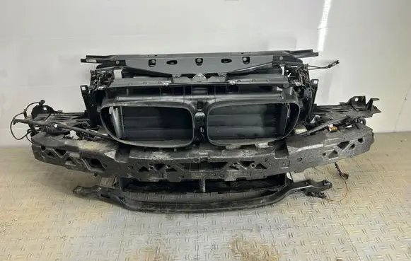 BMW 5 F10 F11 Front piece kit