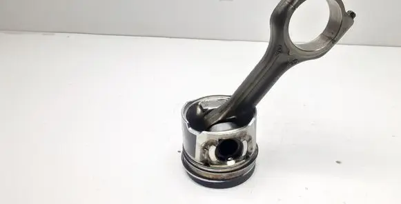 Volvo V60 Piston with connecting rod 75L101