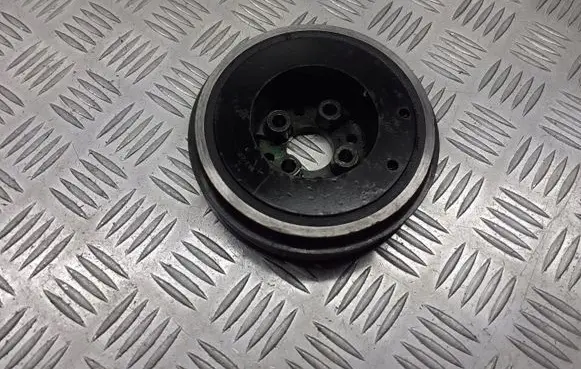 Volkswagen Golf IV Water pump pulley 