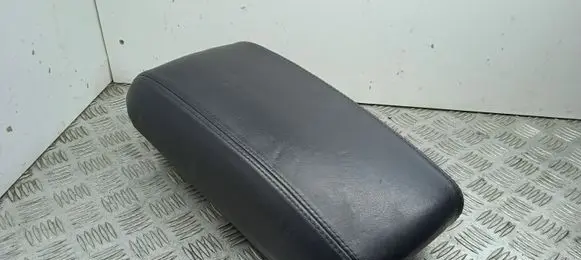 Jeep Grand Cherokee Armrest X85007902BL