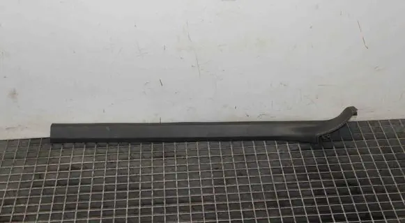 Audi A4 S4 B7 8E 8H (A) pillar trim 8H0853905