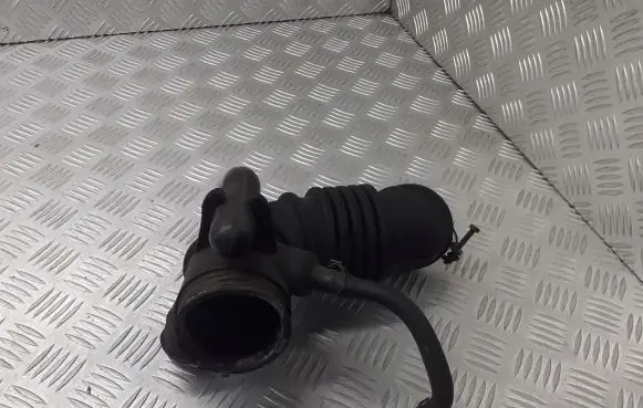 KIA Rio Air intake hose/pipe 28192-1G000