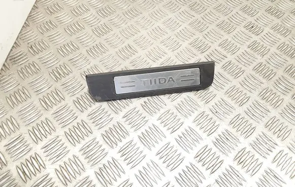 Nissan Tiida C11 Rear sill trim cover 769B2EM00A