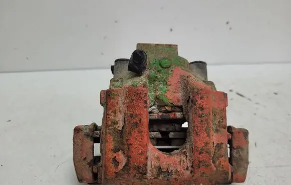BMW 5 E34 Rear brake caliper
