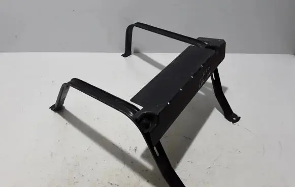 Mercedes-Benz GLA H247 Fuel tank mounting bracket A2474703601