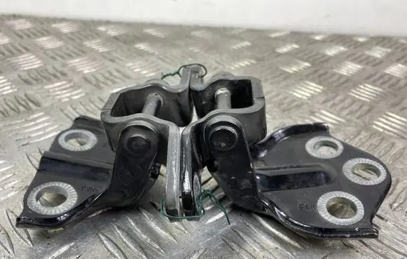 SsangYong Rexton Rear door hinge set 