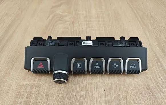 Volkswagen Amarok II Head unit multimedia control PANN61