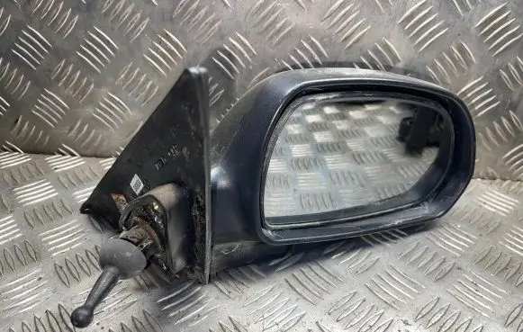 Hyundai Elantra Manual wing mirror 040624