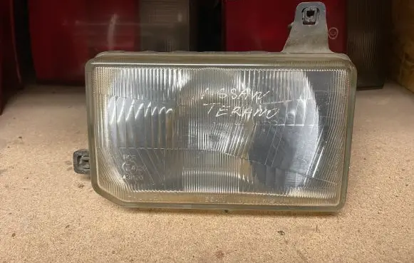 Nissan Terrano Headlight/headlamp 1023600