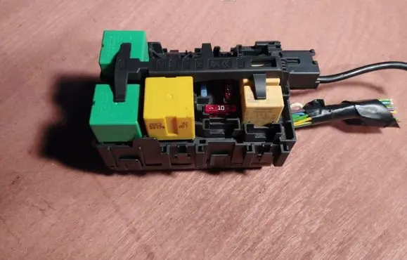 Peugeot 208 Fuse box set 9666232680