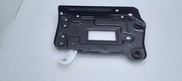 Battery tray