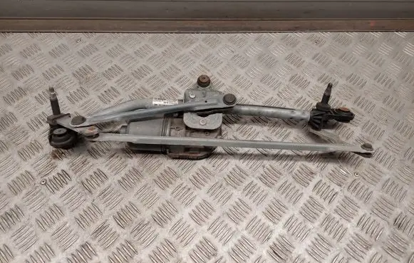Audi A3 S3 8V Front wiper linkage and motor 8V1955023C 8V1955119C