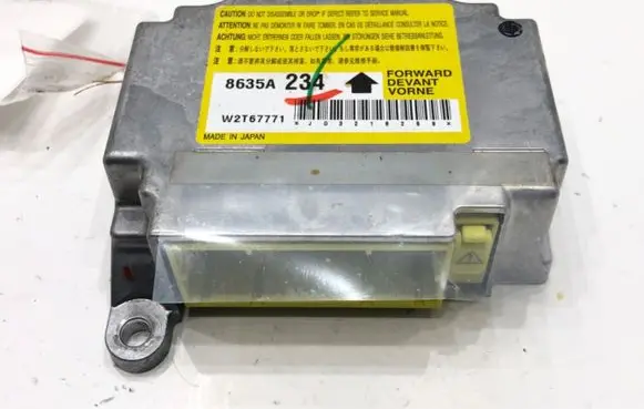 Mitsubishi Mirage VI G4 Attrage Airbag deployment crash/impact sensor 8635A234