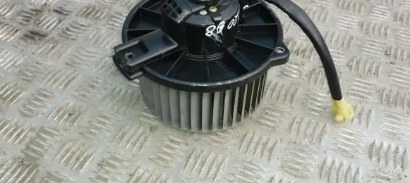 Suzuki Grand Vitara I Heater fan/blower