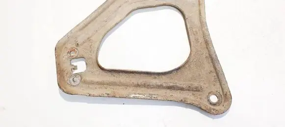Renault Clio II Bracket in trunk/boot 