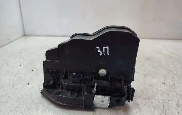 Rear door lock