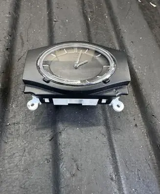 Infiniti FX Clock 258101CA0B